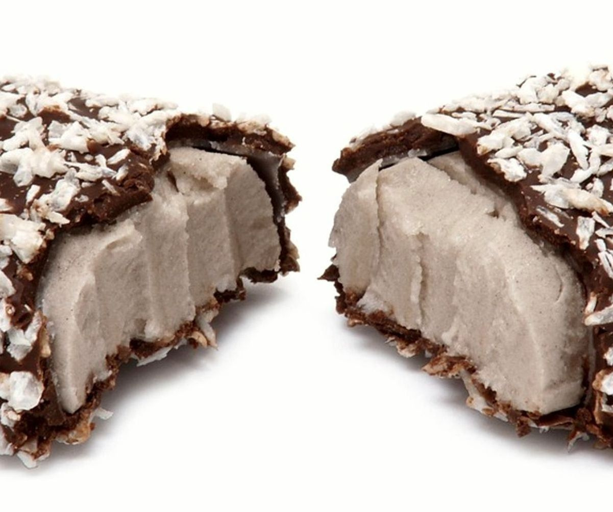 Mostrador de golosinas y chocolates artesanales